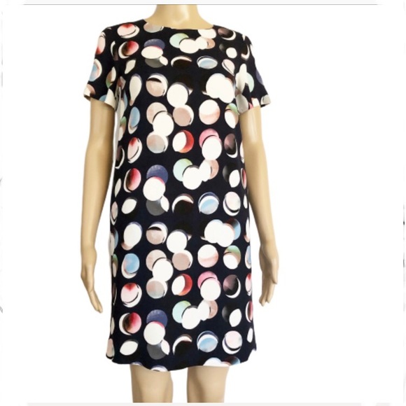 COS Dresses & Skirts - COS straight dress with back fabric strip! Sz.2